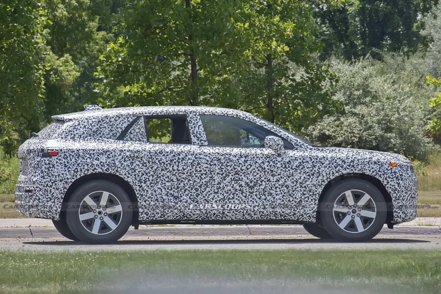 2024 Honda Prologue EV Spotted During Testing, Is It Blazer EV Based ...