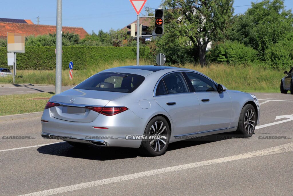 HardToSpot 2024 MercedesBenz SClass Update Should Keep 2022 Owners