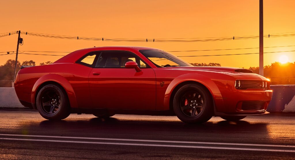  Dodge Reportedly Working On A Demon-Beating Challenger To Properly Send Off Its V8 Muscle Car