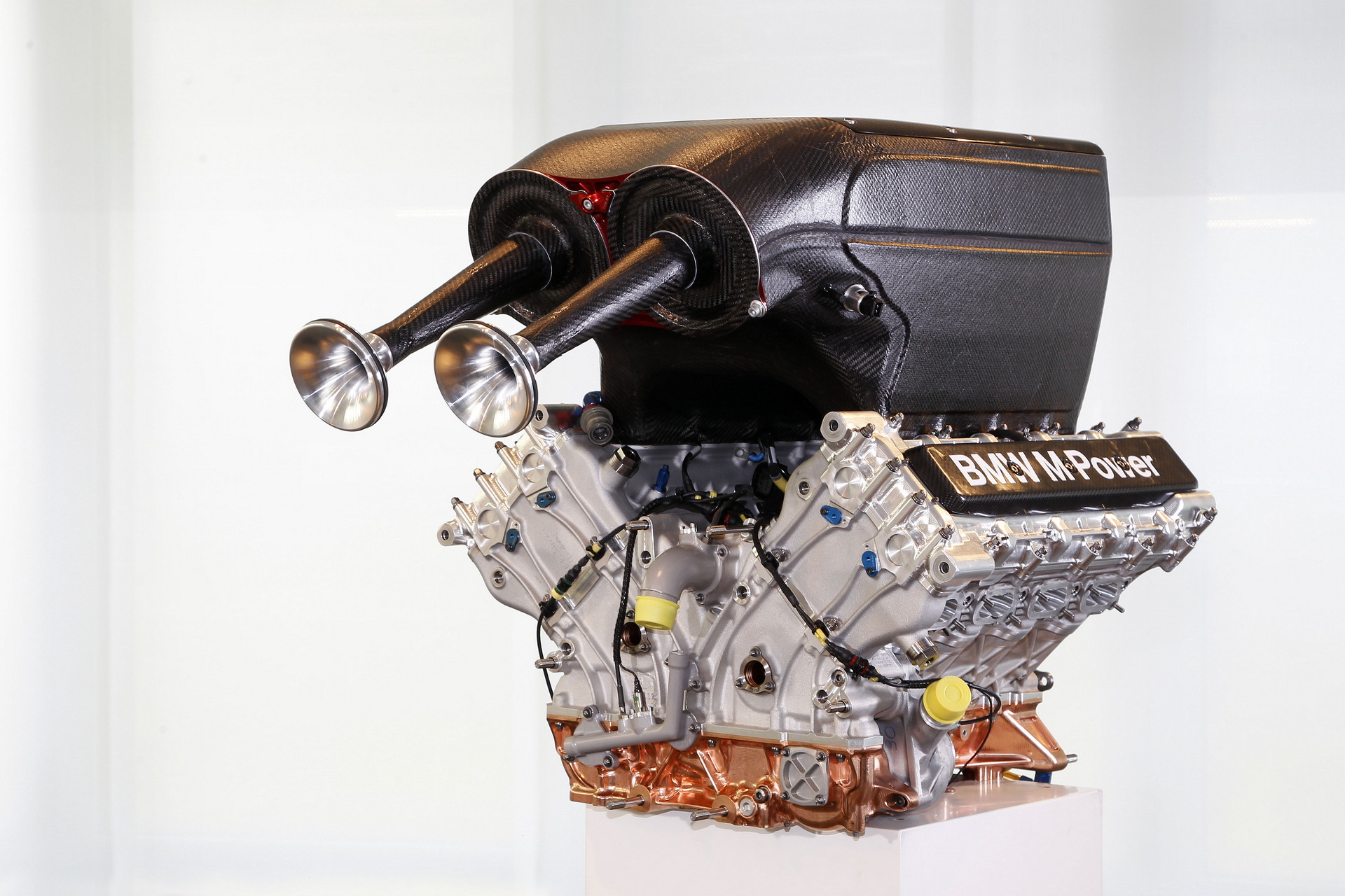 BMW’s M Division Details The Inner Workings Of Its Hybrid V8 Turbo ...