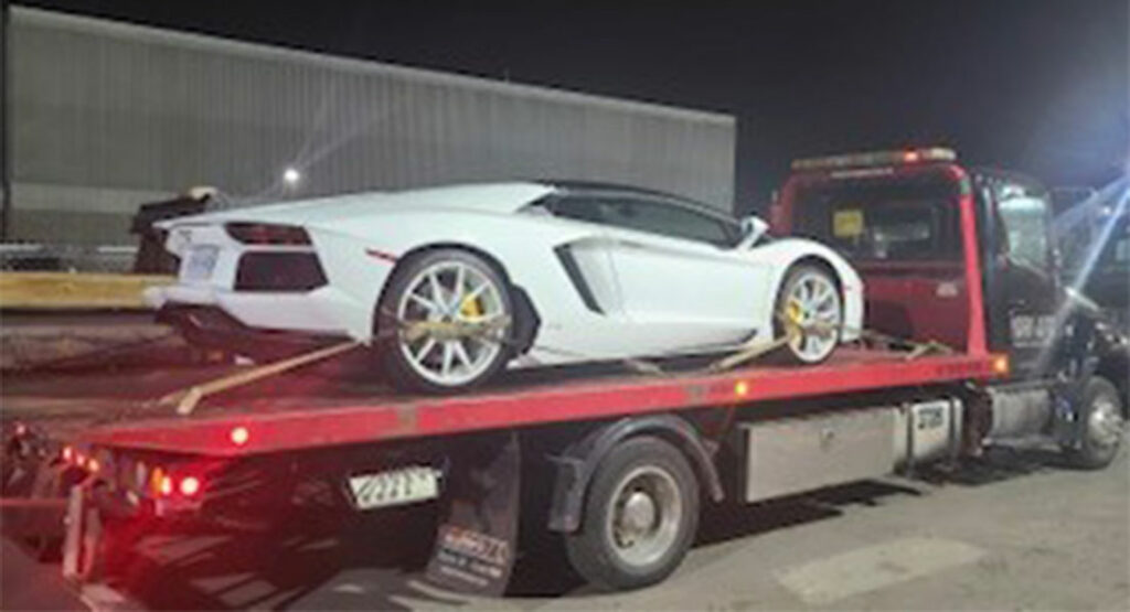  Canadian Police Seize Lamborghini Aventador For Doing 170 KM/H In 60 KM/H Zone