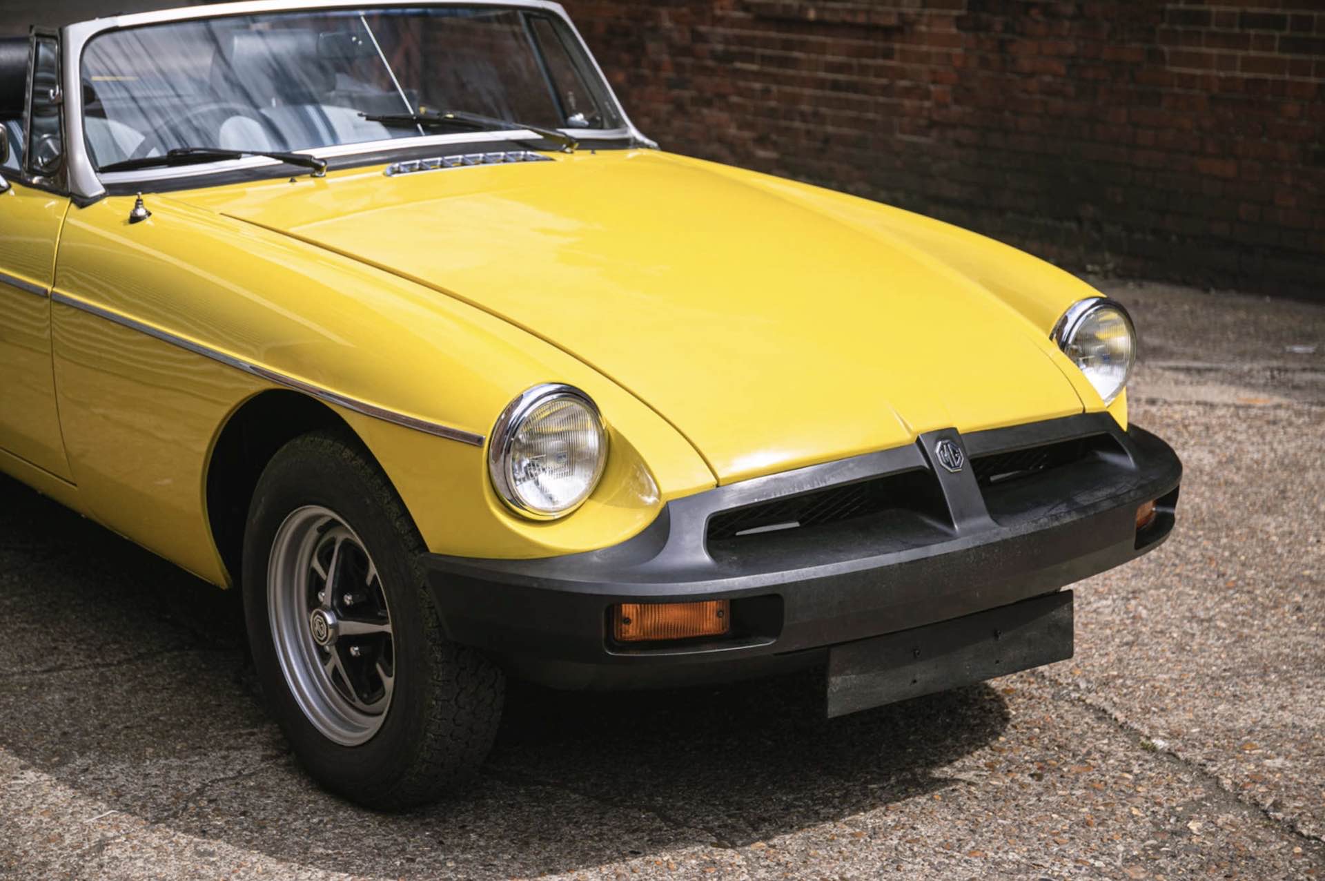 MG’s Cyberster EV Is Primed For Take-Off But This 143-Mile 1980 MGB Is ...