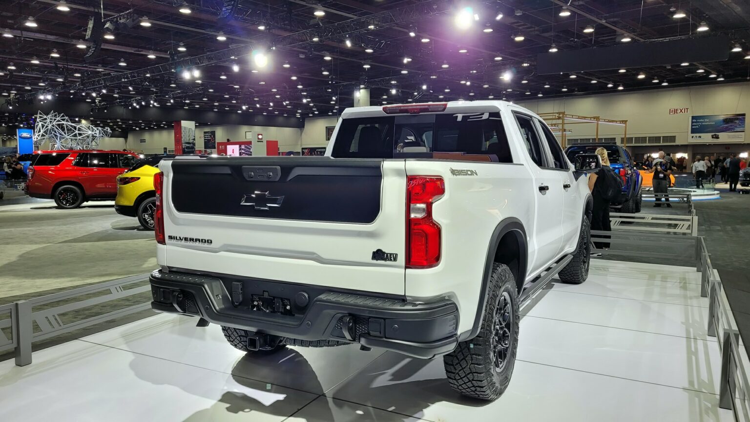 2023 Chevrolet Silverado ZR2 Bison Is GM’s Most Hardcore Off-Roader ...