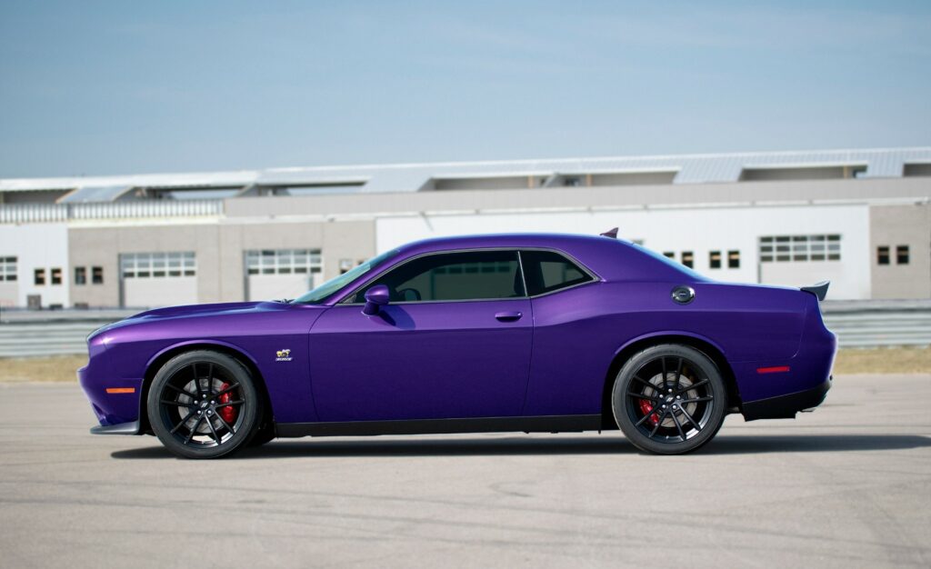 2023 Dodge Charger And Challenger Get Retro Colors, Commemorative Plaques,  And Expanded Jailbreak Availability