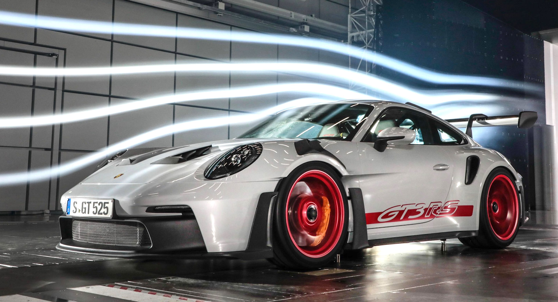 2023 Porsche 911 GT3 RS Is All About Aero - CNET