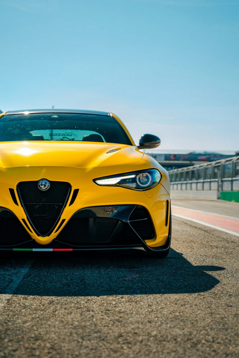 This Alfa Romeo Giulia GTAm Replica Bodykit Looks Quite Convincing ...