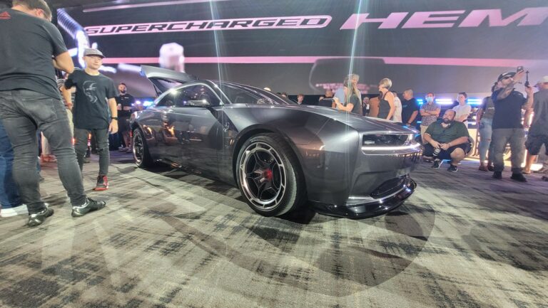 Here’s What The Dodge Charger Daytona SRT Concept Sounds Like | Carscoops