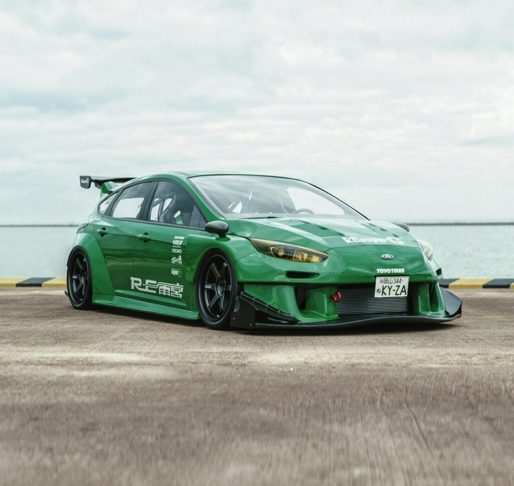 This Digital-Only Rotary-Swapped Ford Focus RS Was Inspired By A Mazda ...