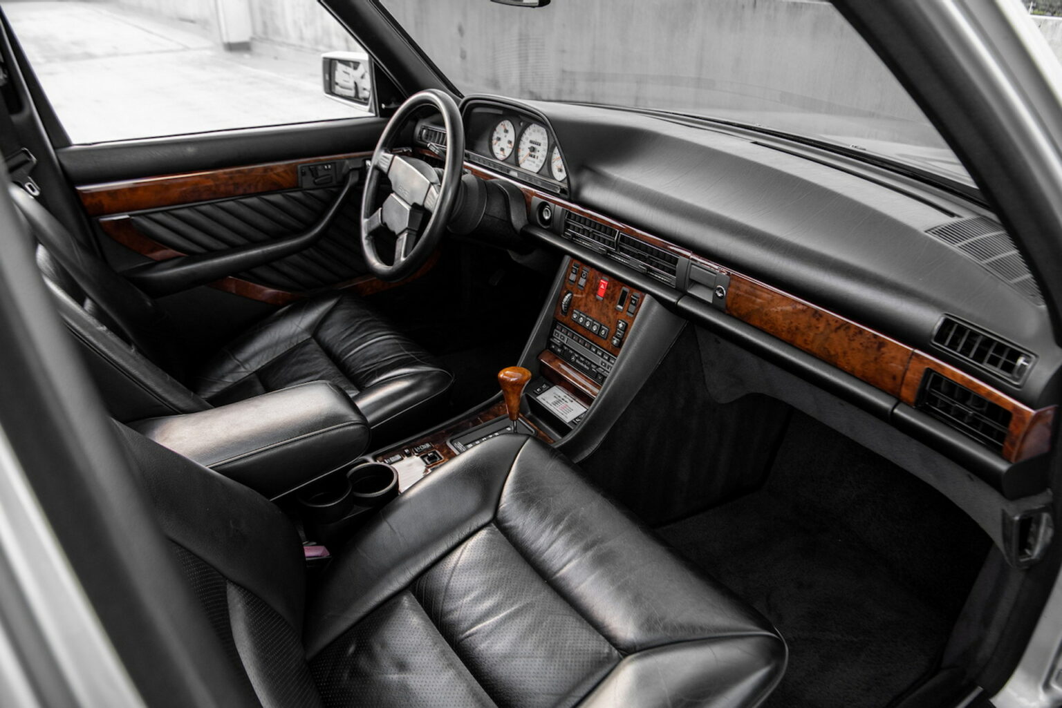 This AMG-Tuned 1991 Mercedes-Benz S-Class Is The Granddaddy Of The ...