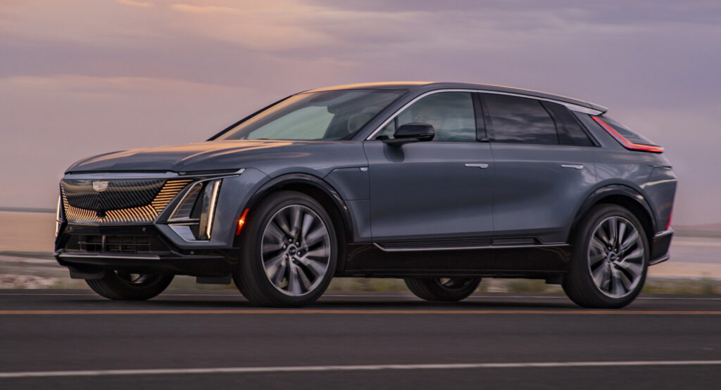  2023 Cadillac Lyriq Stops Deliveries As A Glitch Could Cause Infotainment Screen To Go Blank