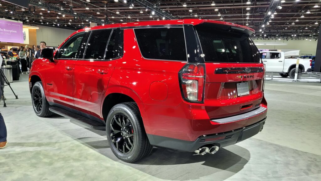 2023 Chevrolet Tahoe RST Performance Edition Debuts With 433 HP And ...