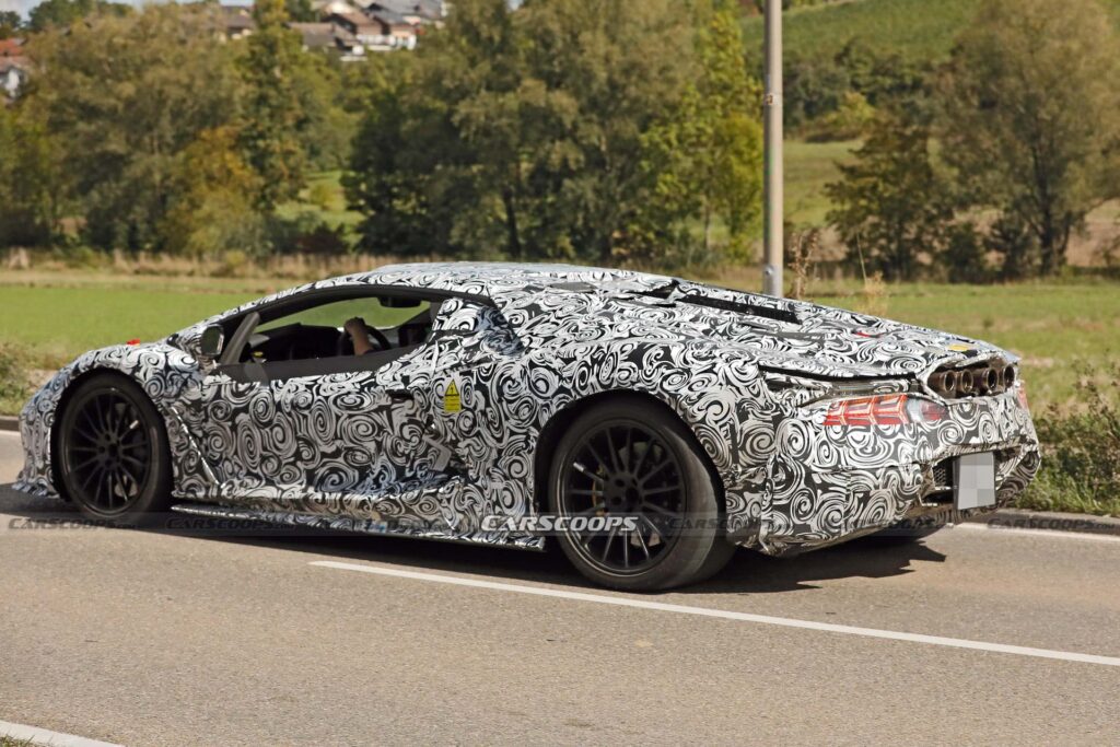 2024 Lamborghini Aventador Successor Prototype Breaks Down, Spy ...