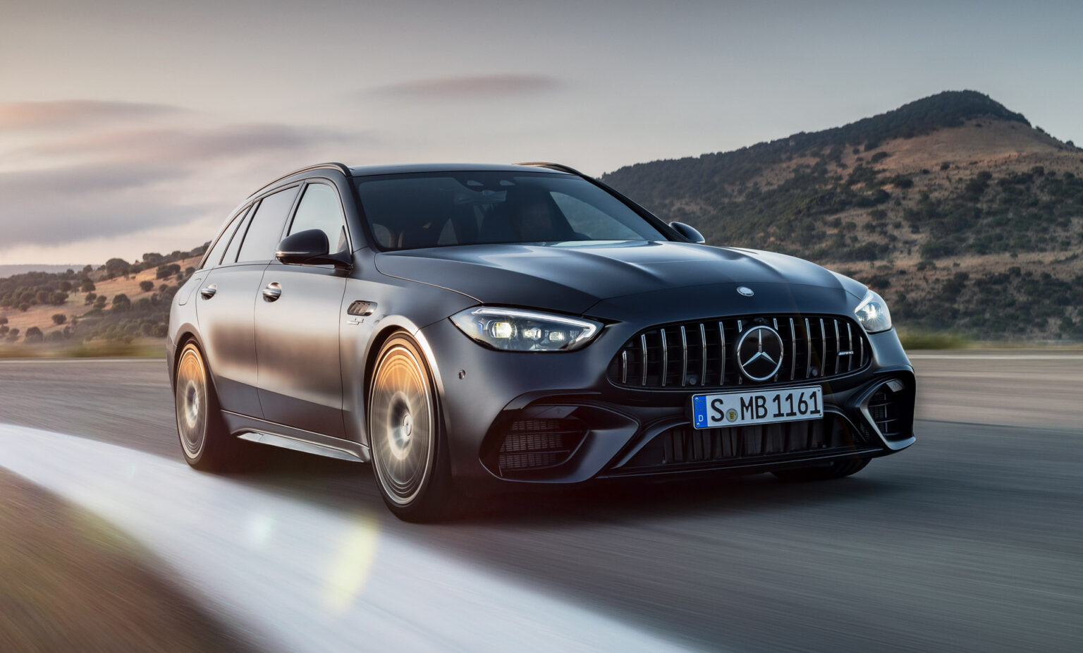 2024 MercedesAMG C63 S Returns As A 671HP PlugIn Hybrid That Says 4