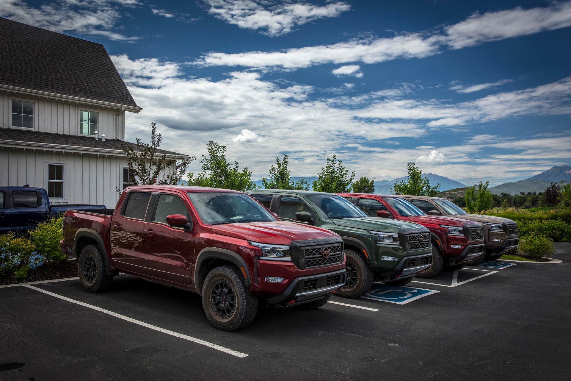 Nissan Jacks Up 2023 Frontier Prices, Now Starting At $29,120 