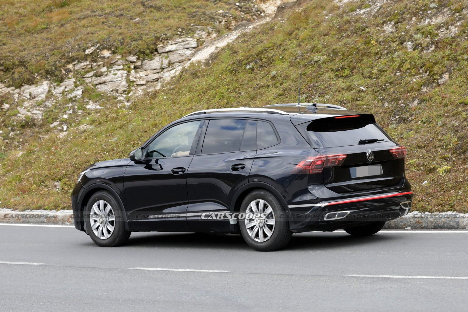 2024 Volkswagen Tiguan Shows Off Redesigned Body For The First Time