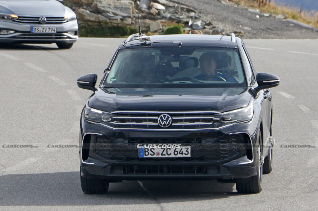 2024 VW Tiguans Gives Us Our First Look Inside Revealing Tablet-Style ...