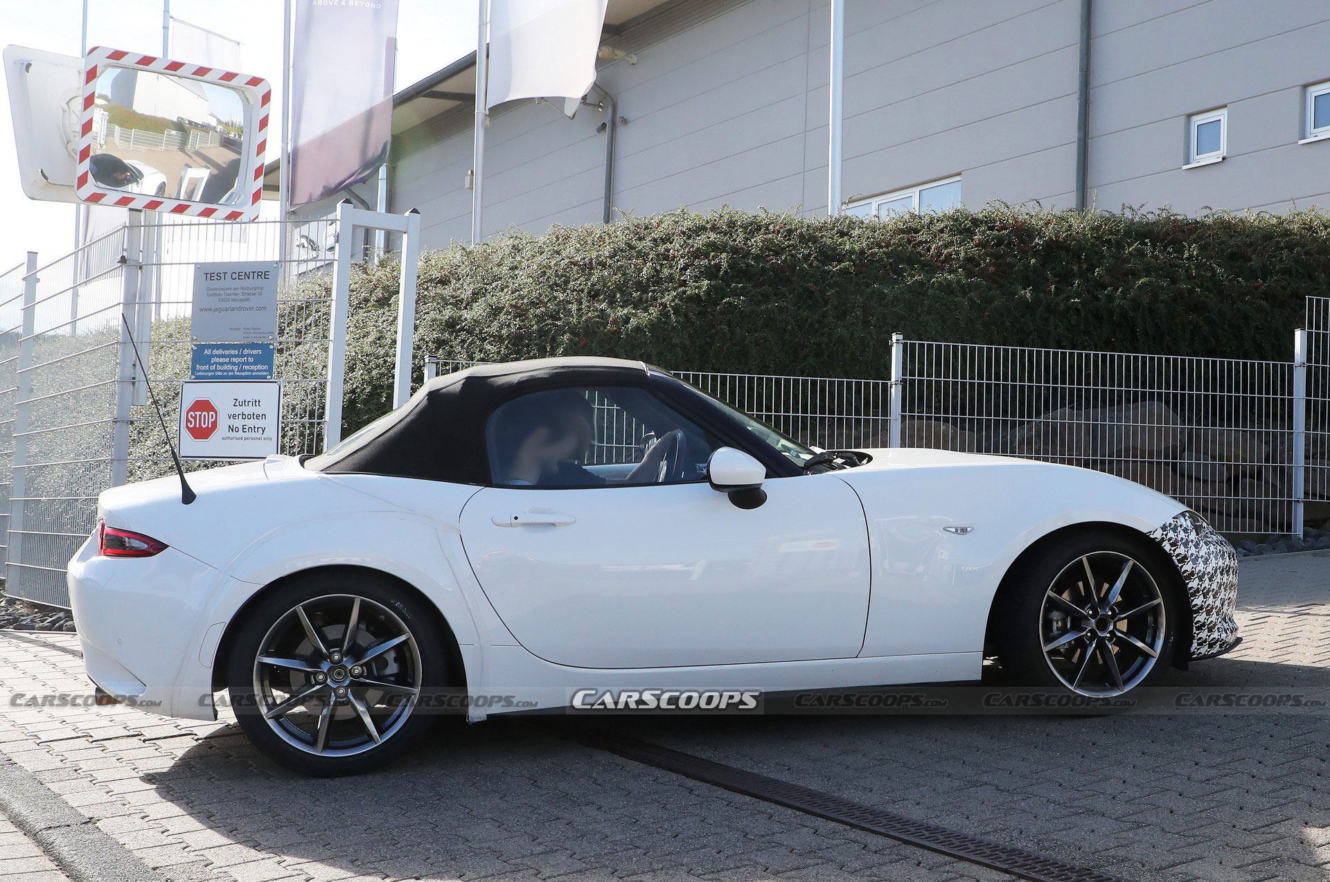 Next-Gen 2026 Mazda MX-5 Miata Mule Spied, Should Combine Fun With