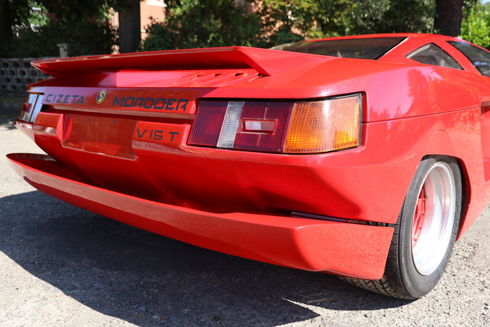 Your Once-In-A-Lifetime Opportunity To Own A Cizeta V16T Prototype ...