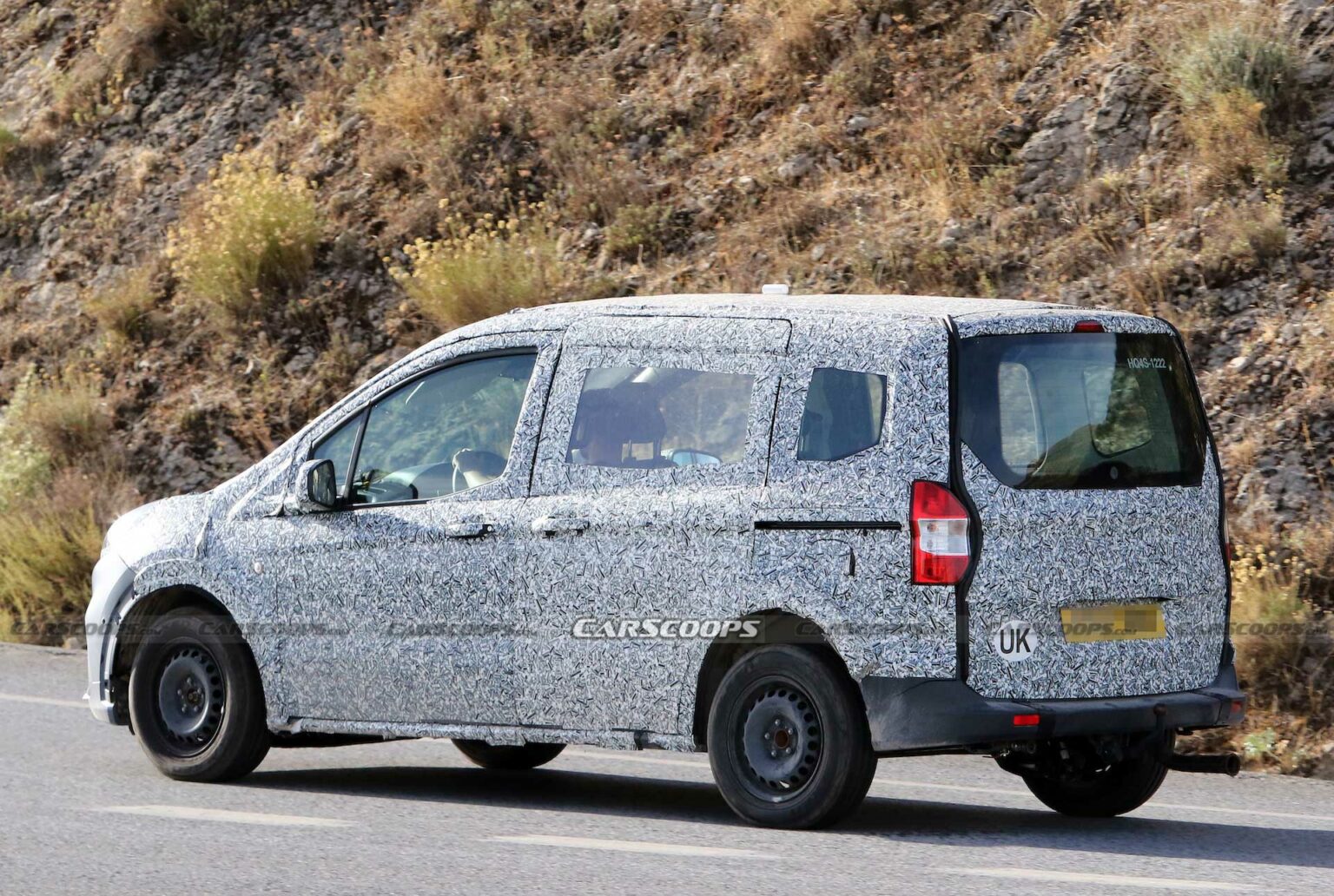 2024 Ford Transit / Tourneo Courier Mule Spotted With Puma Headlights ...