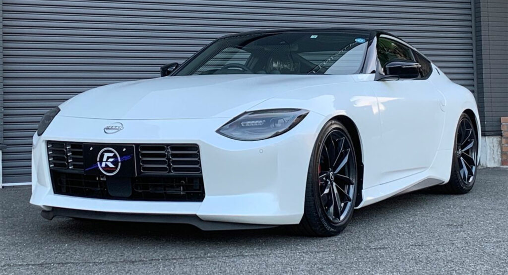  Here’s What The 2023 Nissan Z Looks Like With A Dropped Suspension Tune