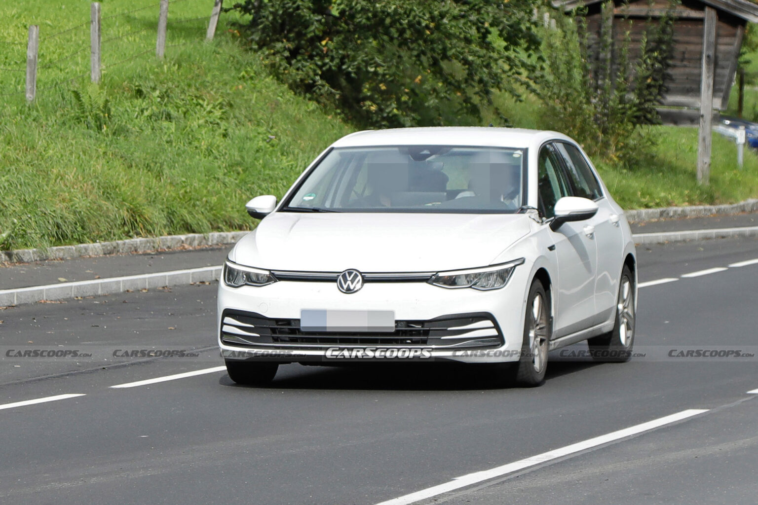 2024 VW Golf Facelift Reveals Larger Infotainment Screen In First Spy ...