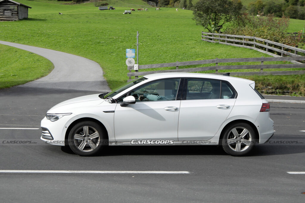 2024 VW Golf Facelift Reveals Larger Infotainment Screen In First Spy