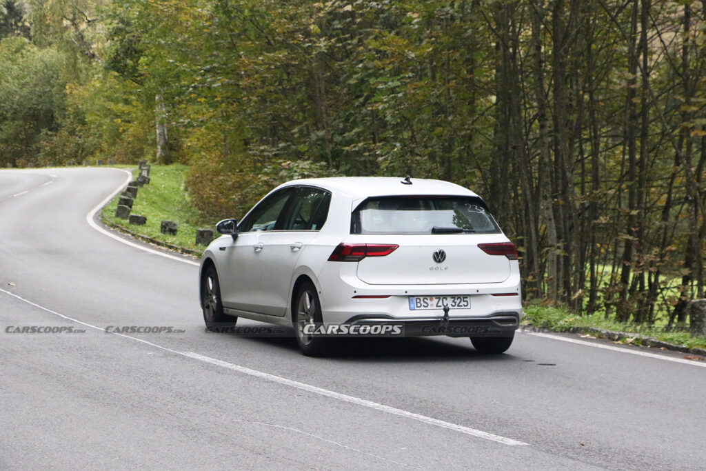 2024 Volkswagen Golf facelift spied with new look, super-sized screen -  Drive