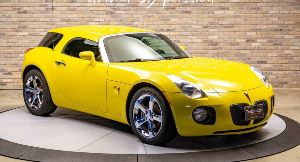 Pontiac Solstice GXP Nomad With Rare Concept Top Might Be A Deal At