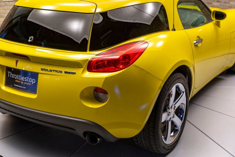 Pontiac Solstice GXP Nomad With Rare Concept Top Might Be A Deal At