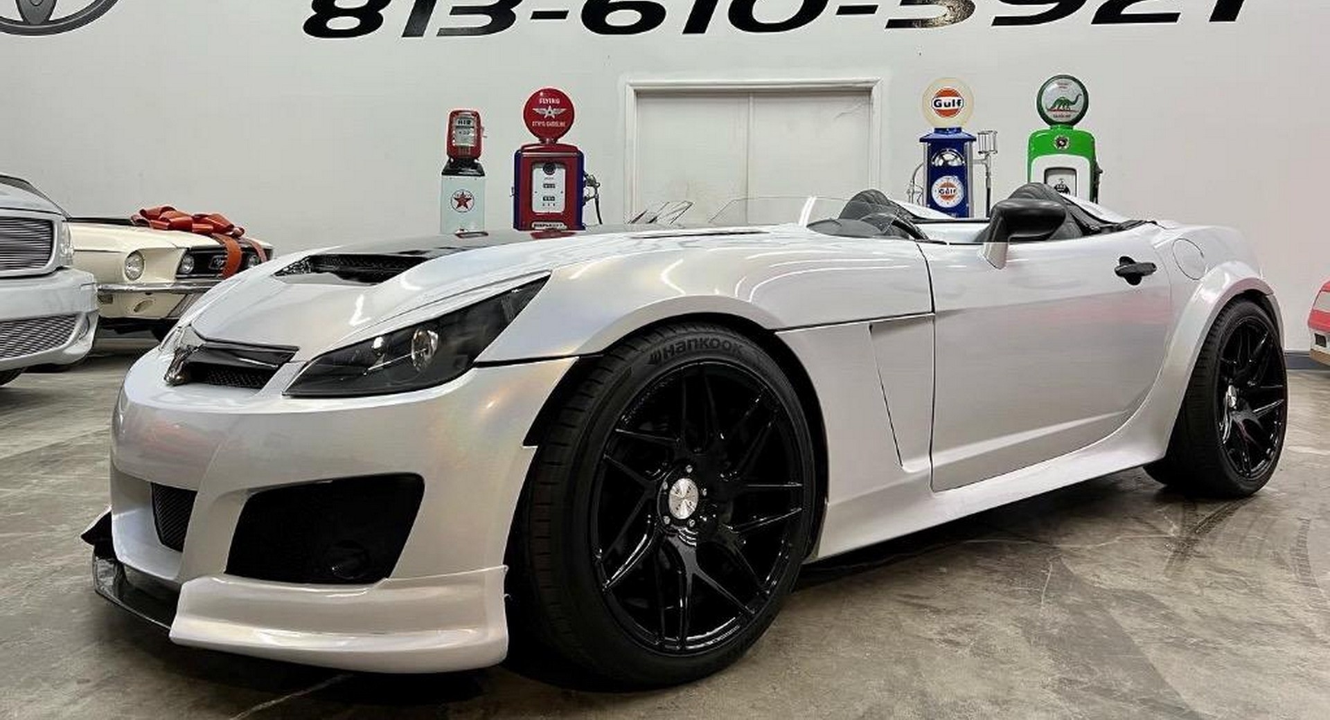 Vermomd Trappenhuis Eerbetoon Custom Saturn Sky With A Corvette Surprise Looks Fun In All The Right Ways  | Carscoops