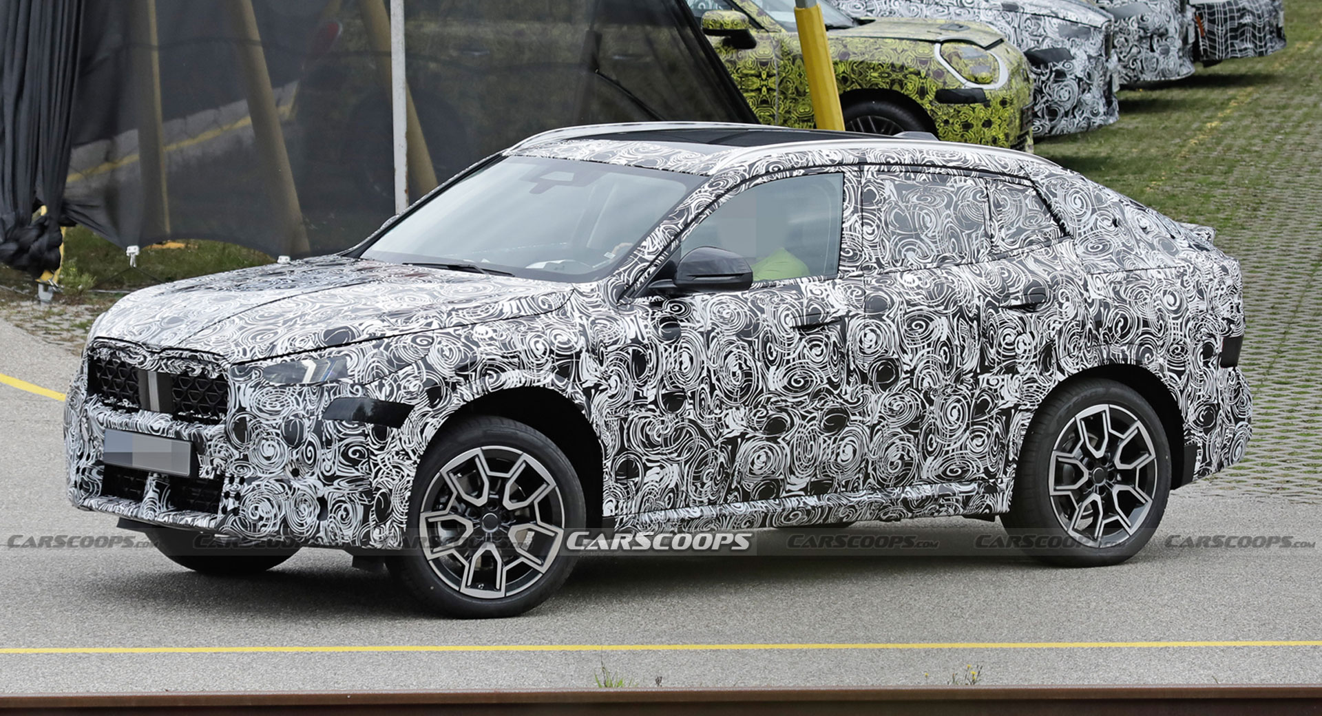 2024 BMW X2 Drops The Hatchback-Like Design And Now Looks Like A Proper  Crossover Coupe