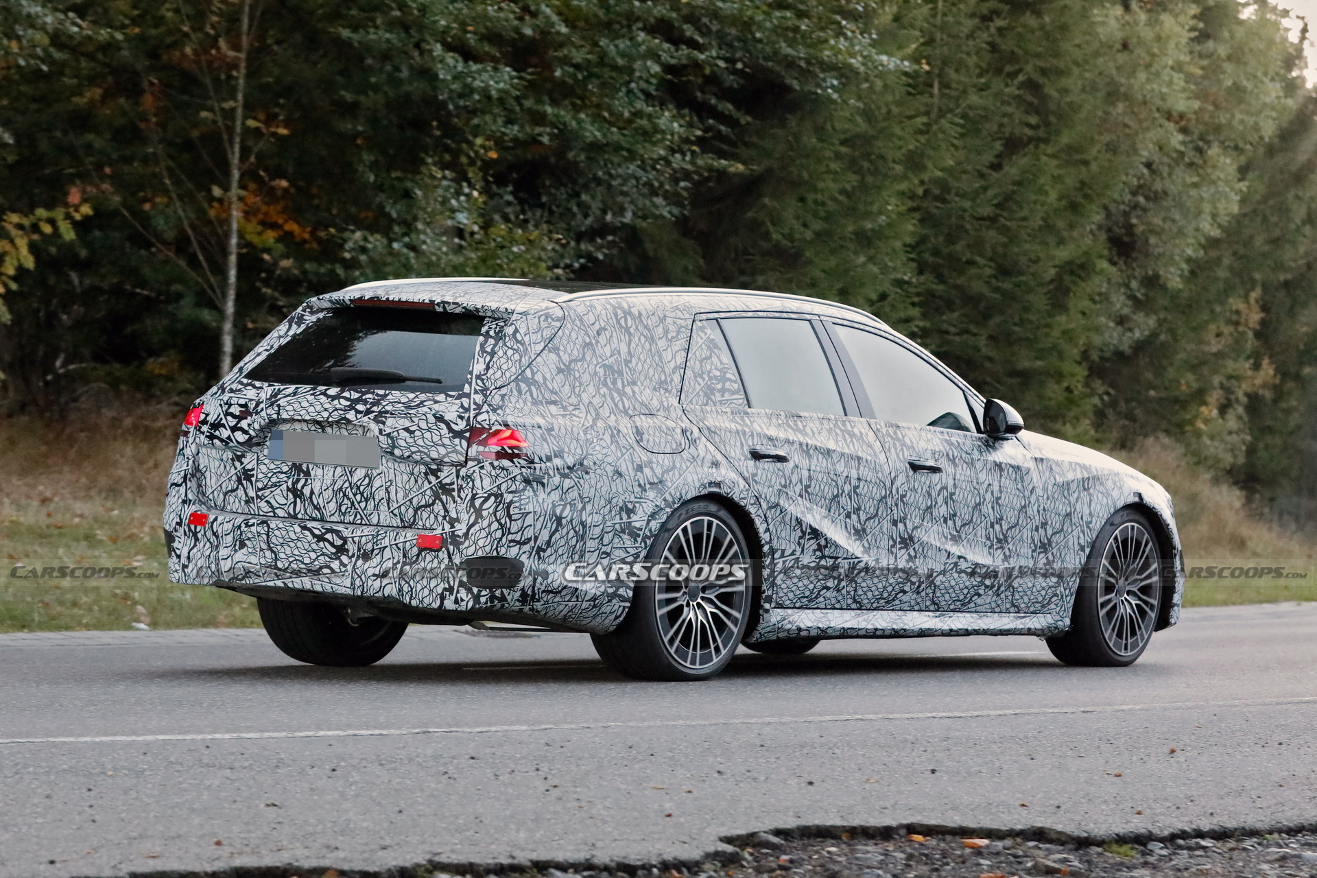 Next-Gen 2024 Mercedes-Benz E-Class Spied In Wagon Form | Carscoops