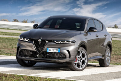 Alfa Romeo’s Plug-In Hybrid Tonale Coming To U.S. But Planned 2.0 Turbo ...