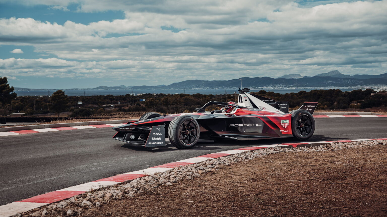 Porsche Unveils Its Gen3 Competitor For The 2023 Formula E Series ...