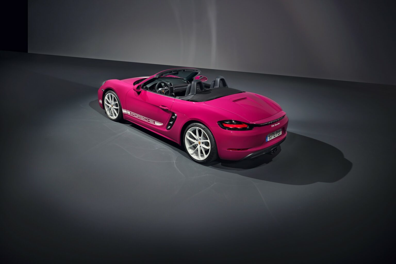 2024 Porsche 718 Boxster And 718 Cayman Get Dressed Up With New Style ...