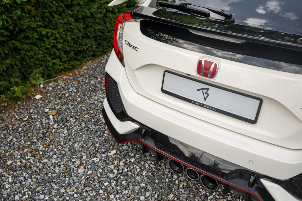 Max Verstappen's Honda Civic Type R Back on the Market, Rocks His Signature  Inside and Out - autoevolution