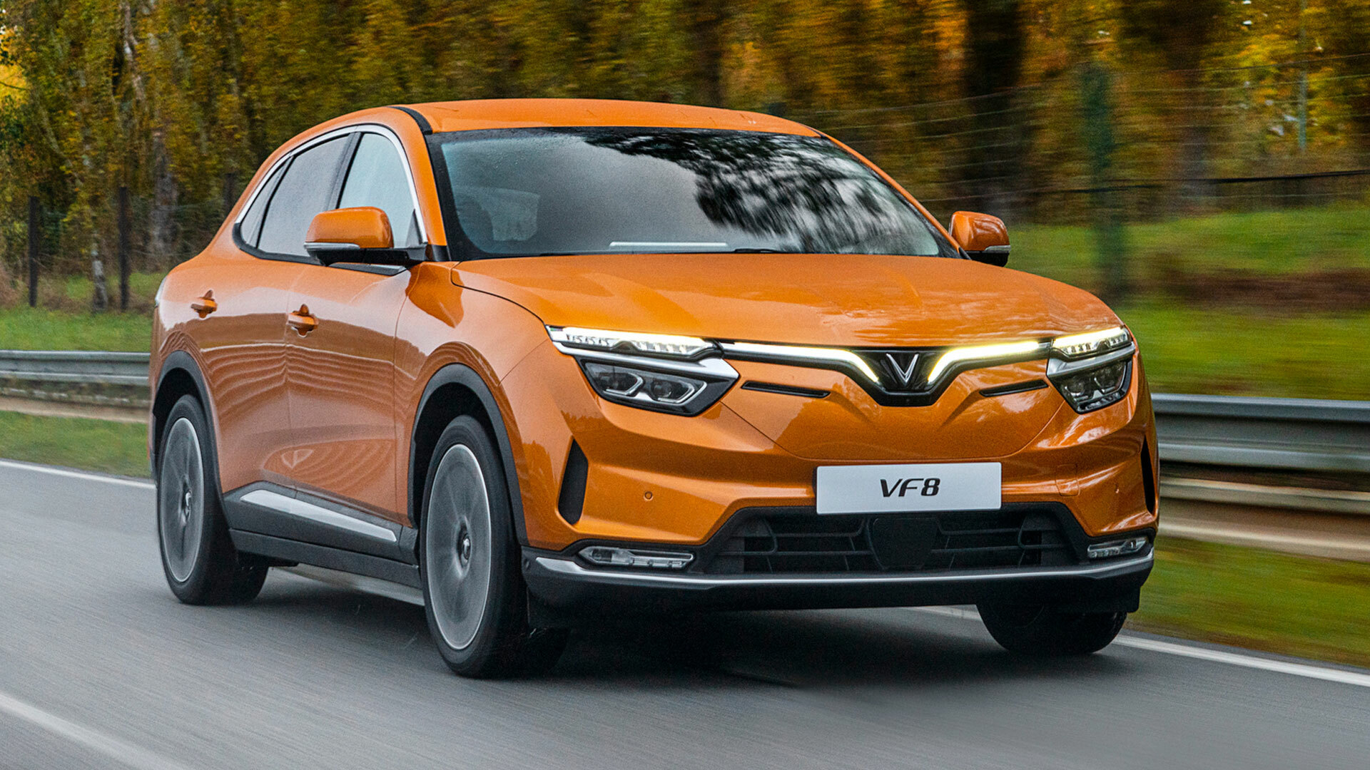 2023 VinFast VF 8 Review: Driving Impressions