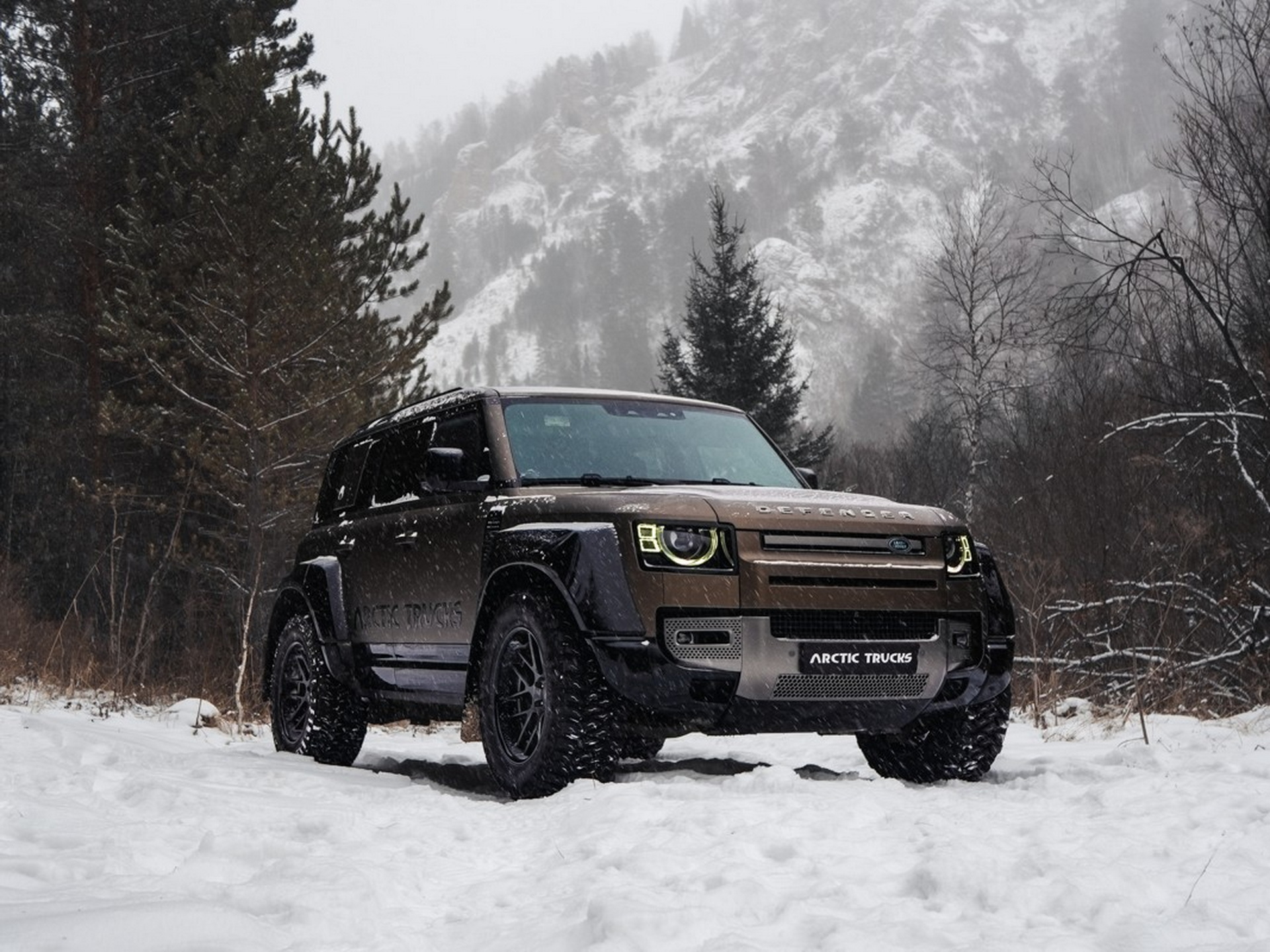 Land Rover Defender Gains 35-Inch Tires And Wide Bodykit By Arctic ...