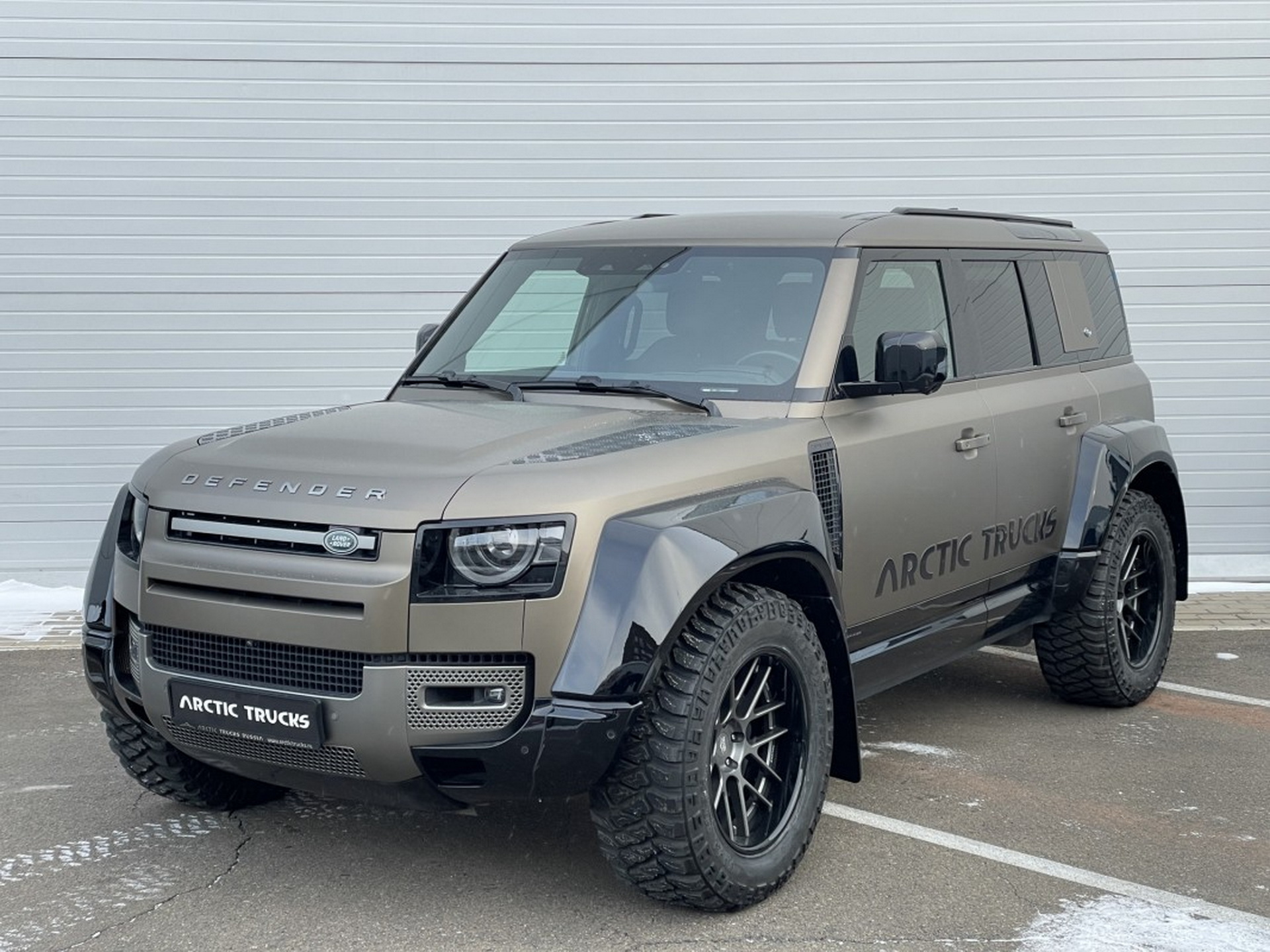 Land Rover Defender Gains 35-Inch Tires And Wide Bodykit By Arctic ...