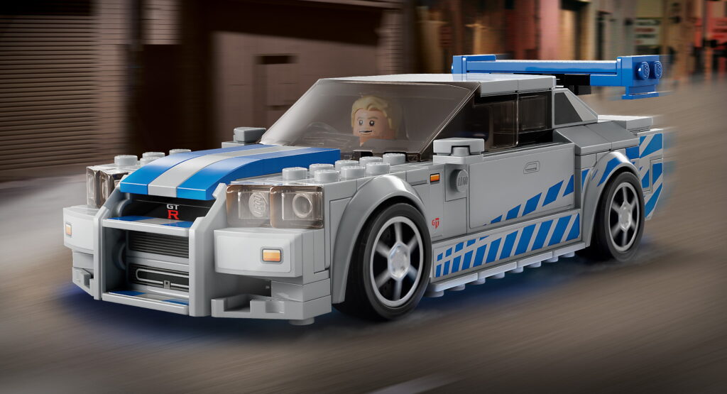 https://www.carscoops.com/wp-content/uploads/2022/12/Lego-Spedd-Champions-Nissan-R34-GT-R-2-1024x555.jpg