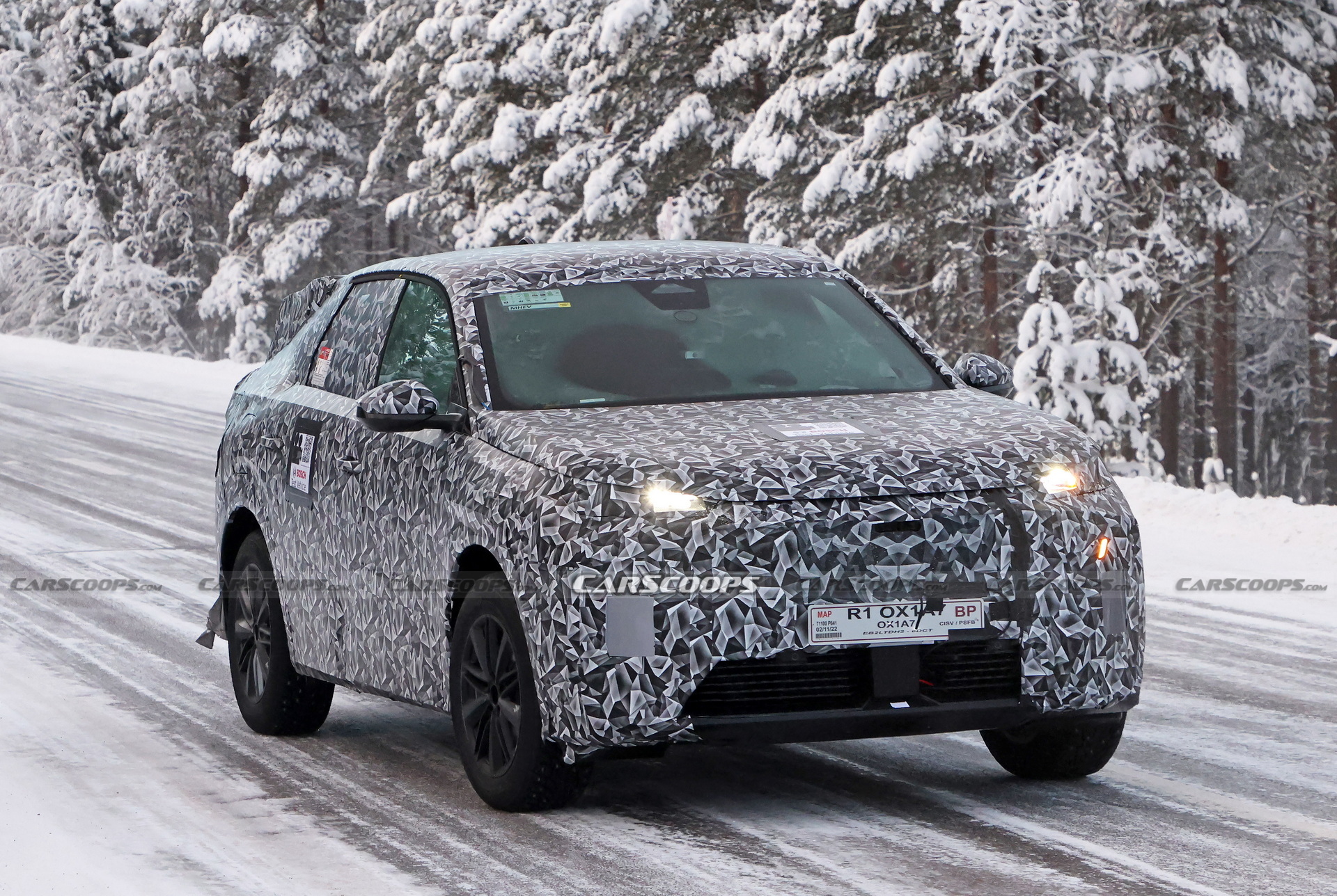 2024 Peugeot 3008 Fleet Spied On The Street Hiding Cleaner, Swoopy Shape
