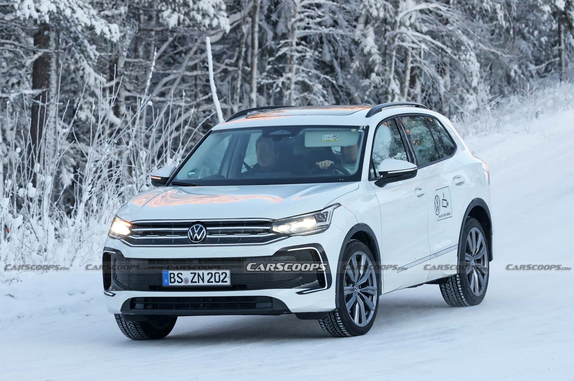 Volkswagen Tiguan РЅРѕРІС‹Р№ Р±РµР»С‹Р№