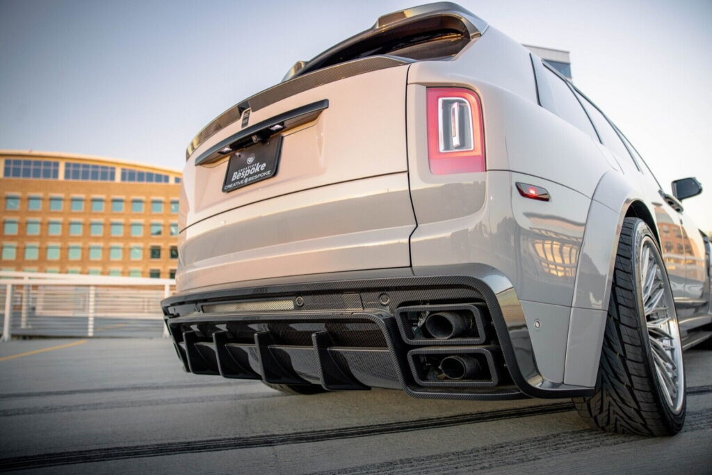 This Custom Rolls-Royce Cullinan Comes Complete With AutoZone-Style Fake  Aero