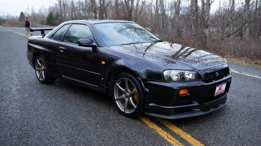 Midnight Purple II 1999 Nissan Skyline GT-R V-Spec for sale on BaT Auctions  - sold for $315,187 on June 22, 2021 (Lot #49,834)