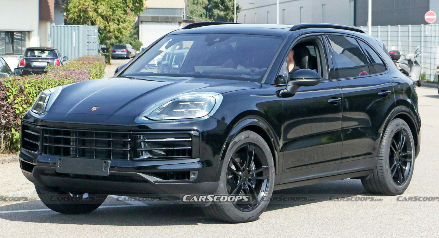 2024 Porsche Cayenne More Power For Base And Turbo GT, Bigger Battery