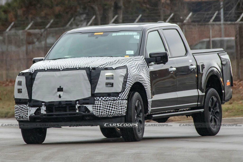  2024 Ford F-150 Facelift Spied With Evolutionary Styling, New Infotainment System