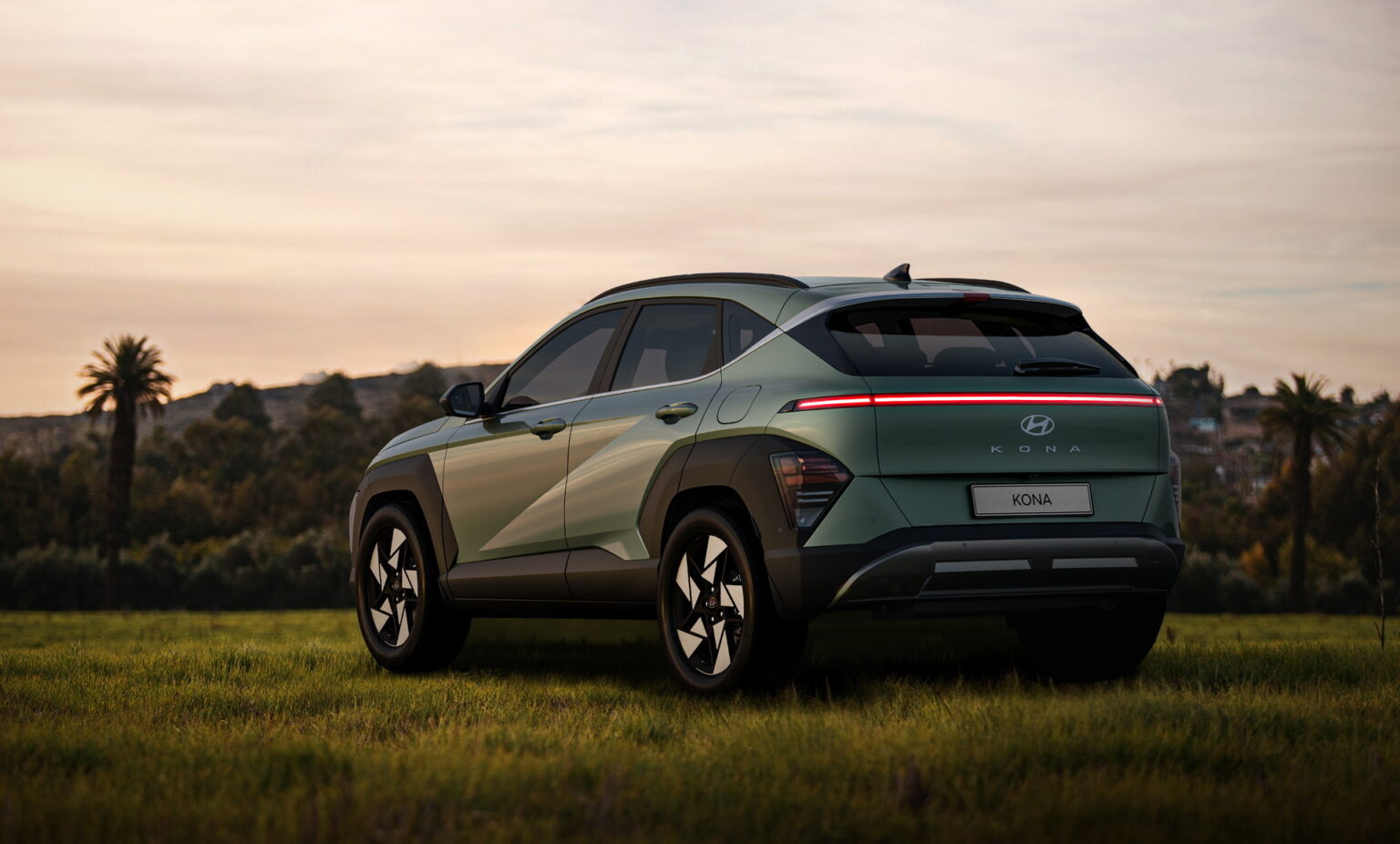 Hyundai Shows Us More Of The New Kona, Details ICE And Hybrid ...