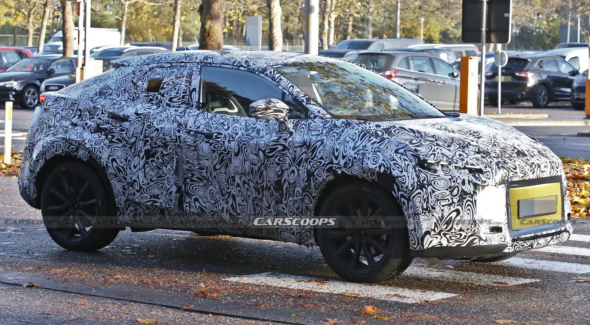 New Electric 2024 Toyota C-HR Spotted Testing For The First Time | Carscoops