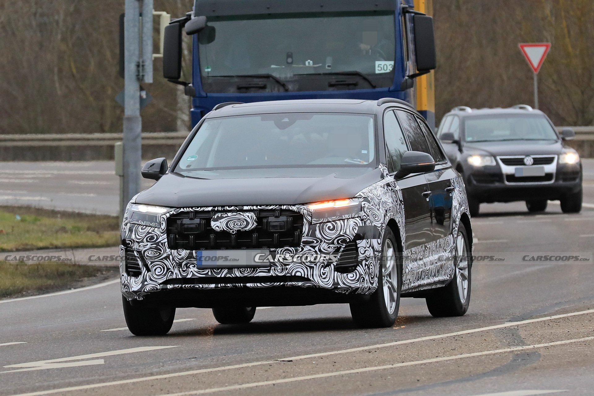 2024 Audi Q7 Set To Get A Life Extension With Another Facelift | Carscoops