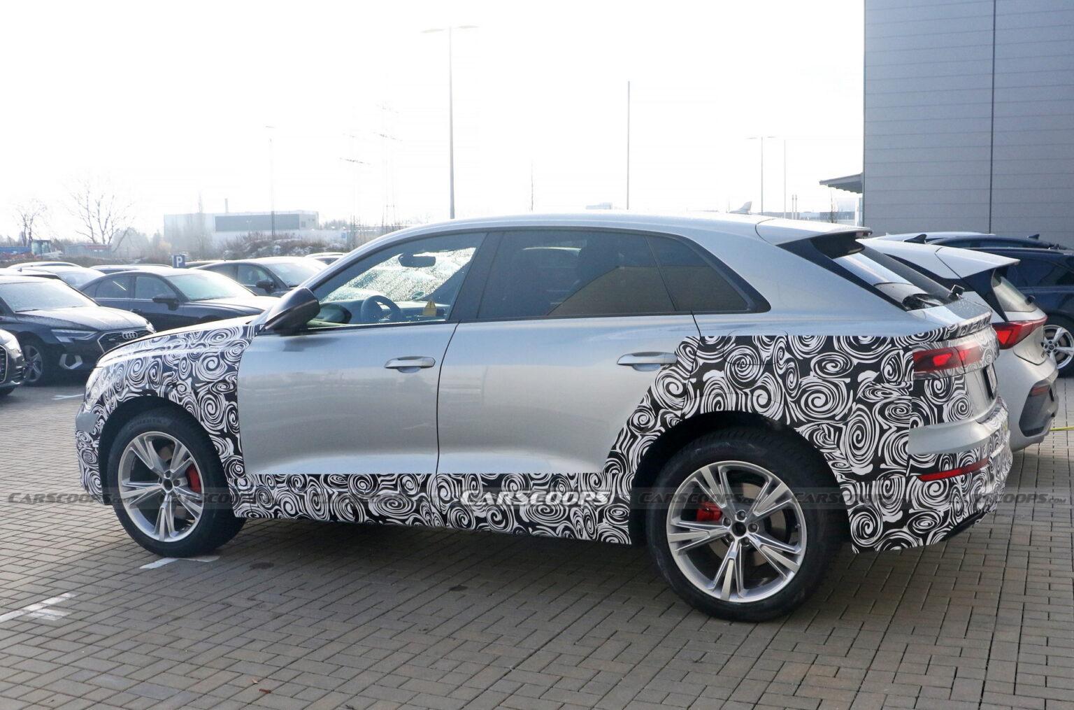 2025 Audi Q8 Facelift Makes Spy Debut Hiding Mild Changes | Carscoops